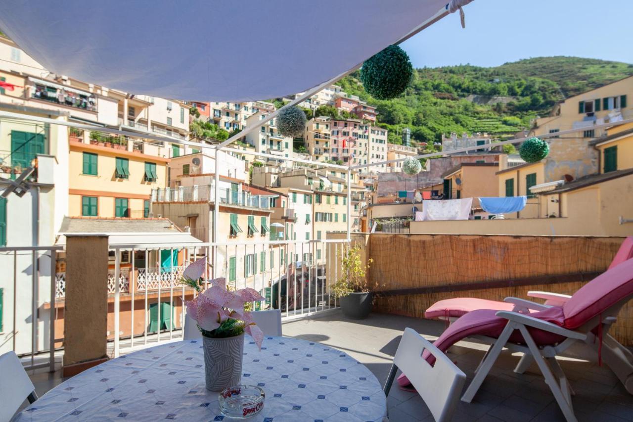 Shanti 1 - Terrace Apartment Riomaggiore Exteriör bild