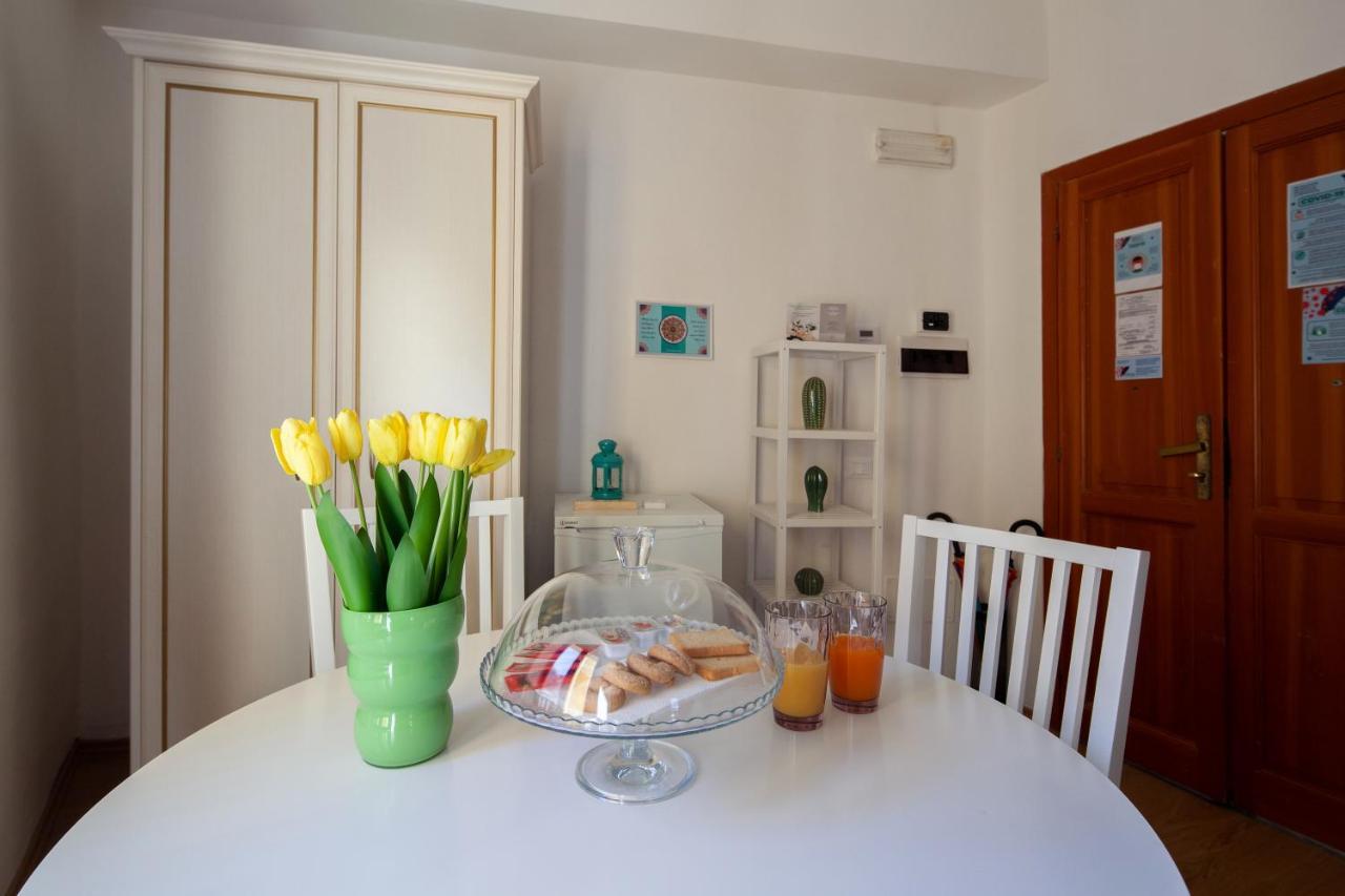 Shanti 1 - Terrace Apartment Riomaggiore Exteriör bild