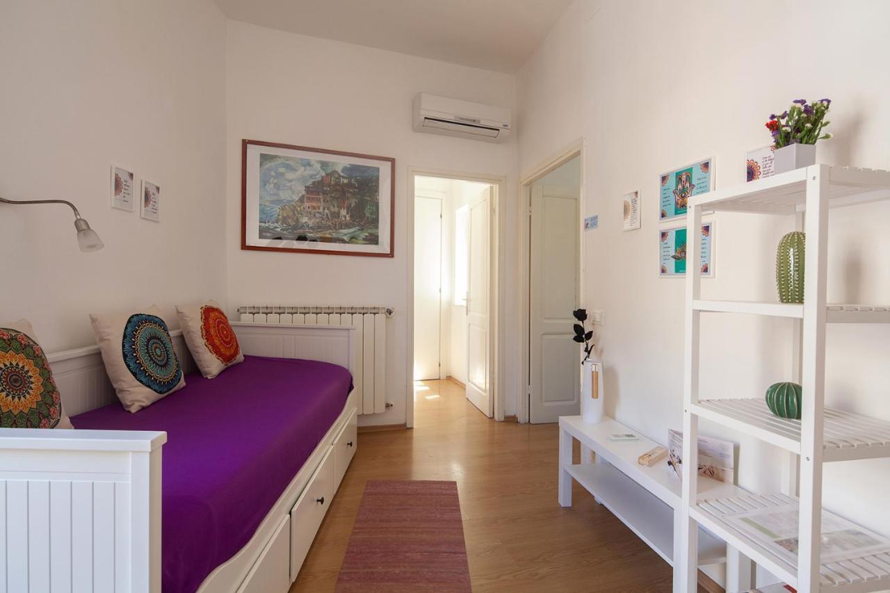 Shanti 1 - Terrace Apartment Riomaggiore Exteriör bild